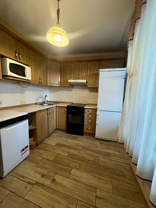 Продаж Квартира 3-кімнатна, 3/12 поверх на Гонгадзе Георгія вул., д. 20г Київ - фото 1