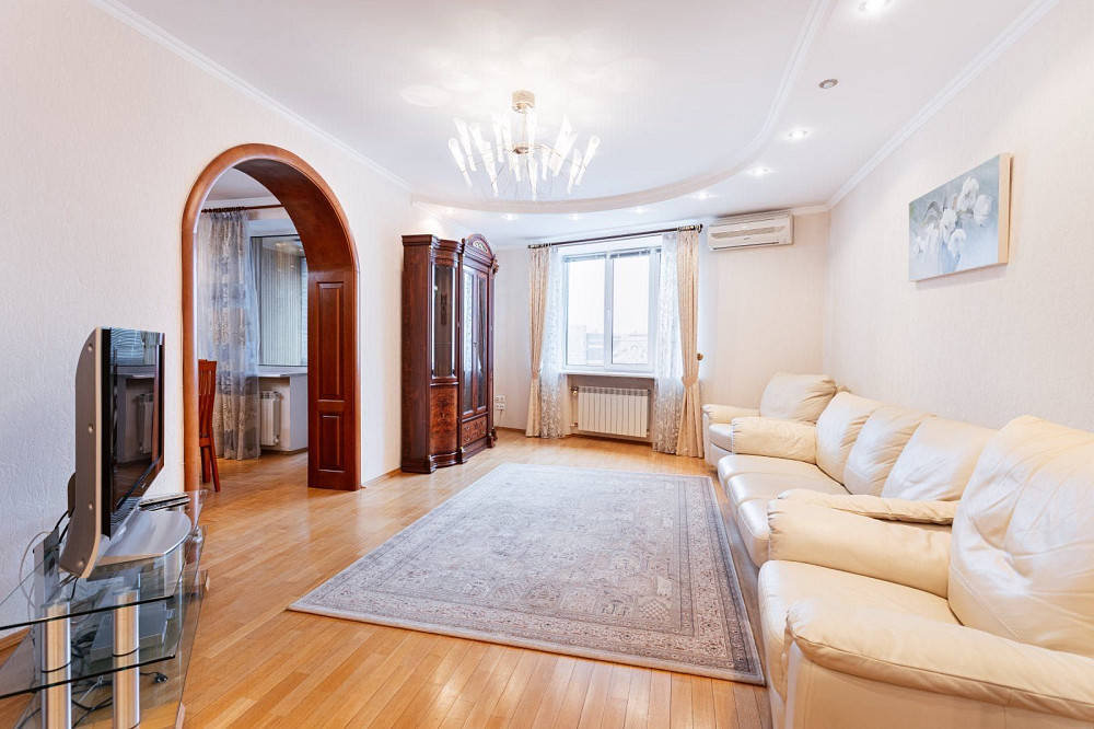 Продаж Квартира 3-кімнатна, 8/22 поверх на Ахматової Анни вул., д. 45 Kiev - photo 2