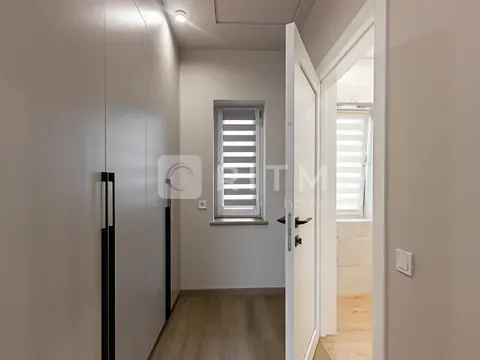For sale 2-storey   155 sq.m 4 rooms at Івана Франка вулиця  - photo 14