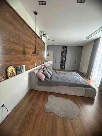 Продаж Квартира 3-кімнатна, 22/25 поверх на Андрющенка, 6Г Kiev