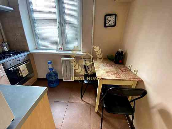 Продаж 2-к квартири вул. Івана Федорова Київ