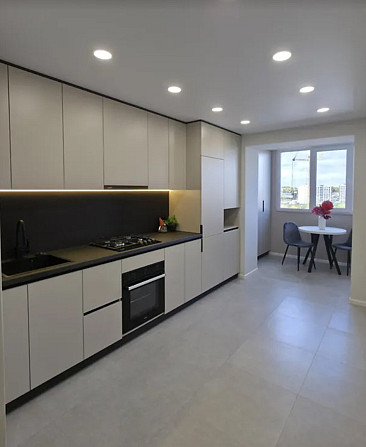 Продаж 3к квартири 84 кв. м на вул. Іллєнка Ternopil' - photo 2