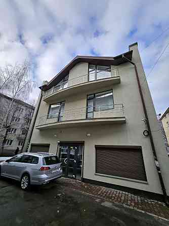 Оренда торгове приміщення на Військових Ветеранів, 6 поверх - 1/3 Івано-Франківськ