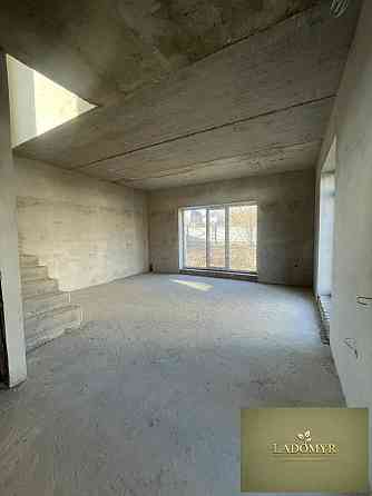 Продаж Будинок 4-кімнатний на вул. Вишнева Колоденка