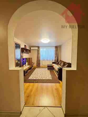 Продаж Квартира 2-кімнатна, 1/5 поверх на Осипенка Ужгород