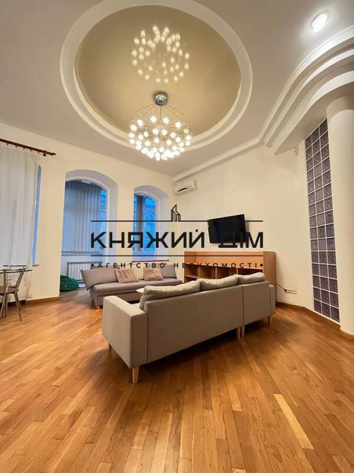 БЕЗ КОМІСІЇ! Оренда 3 -к. кв. студія метро Майдан Незалежності по вул. Михайлівській . №: 11203791 Київ - фото 3