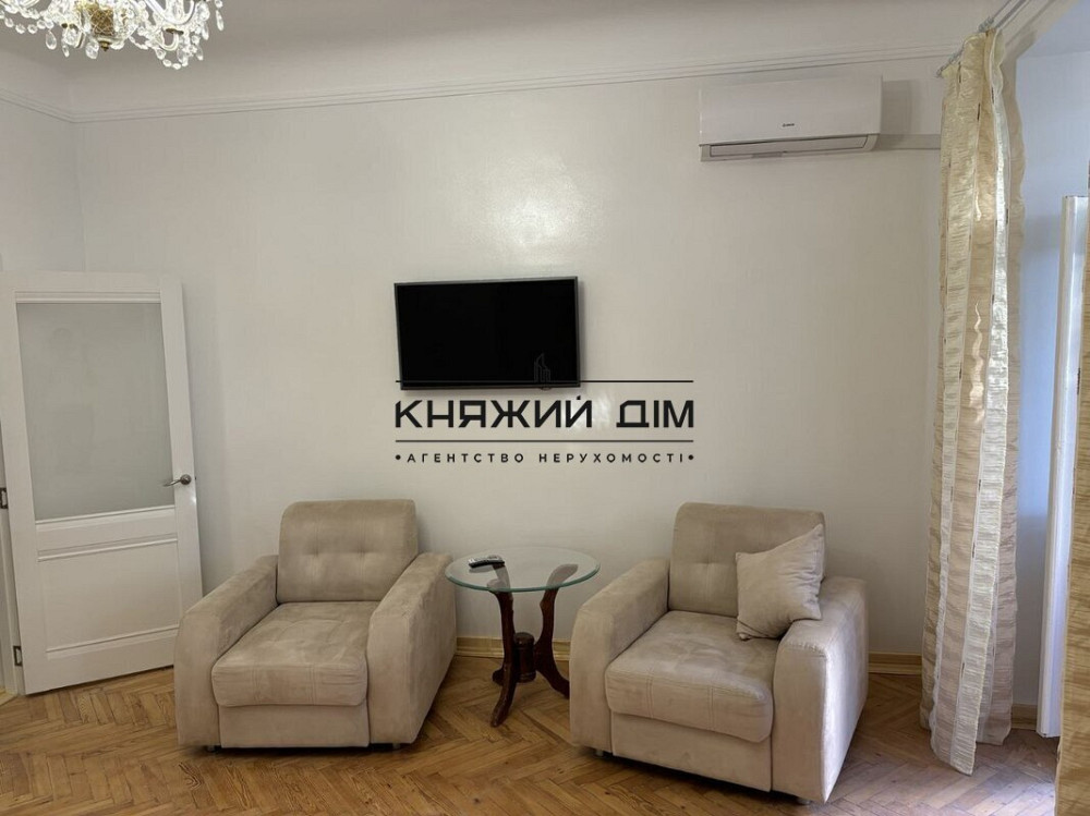 Однокімнатна квартира біля метро Олімпійська № 1190208 Київ - фото 2