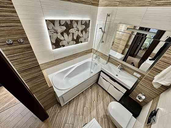 Продаж Квартира 3-кімнатна, 4/6 поверх на Нагірна Вінниця