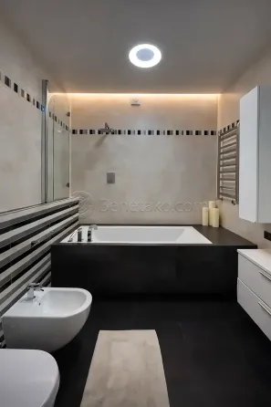 Оренда 3к Квартира 132 кв.м Фонтан, ул. Литературная, 1А Одеса