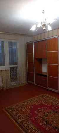 Оренда Квартира 2-кімнатна, 8/10 поверх на Харьковское шоссе Kiev