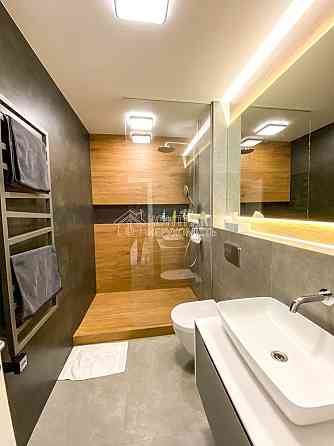 Продаж Квартира 2-кімнатна, 16/16 поверх на вул. Молочна Харків