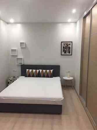 Оренда Квартира 1-кімнатна, 23/25 поверх на ул. Бориса Гмыри Київ