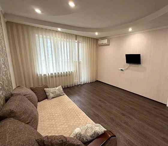 Продаж Квартира 1-кімнатна, 4/10 поверх на Донецкое шоссе, 1 Дніпро