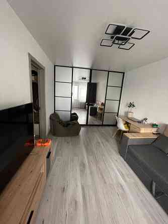 Продаж Квартира 2-кімнатна, 9/9 поверх на Малышко Андрея вул., д. 13а Kiev