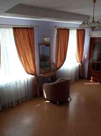 Оренда Квартира на ул. Садовая Київ