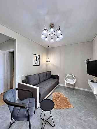 Продаж Квартира 1-кімнатна, 10/25 поверх на Драгоманова, 2А Київ