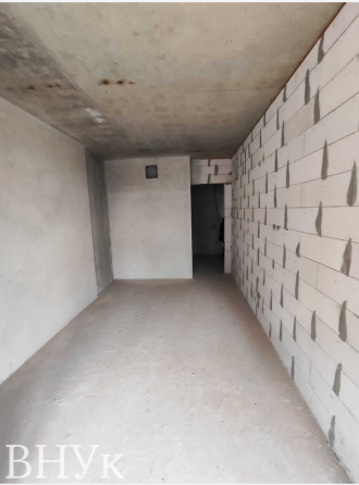 Продаж Квартира 1-кімнатна, 3/10 поверх на вул. Роксоляни Львов