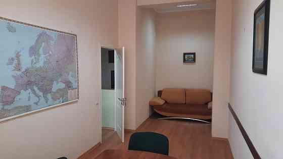 Продаж комерційне приміщення на просп. Шевченко, 8в приміщень - 3, поверх - 1 Одеса