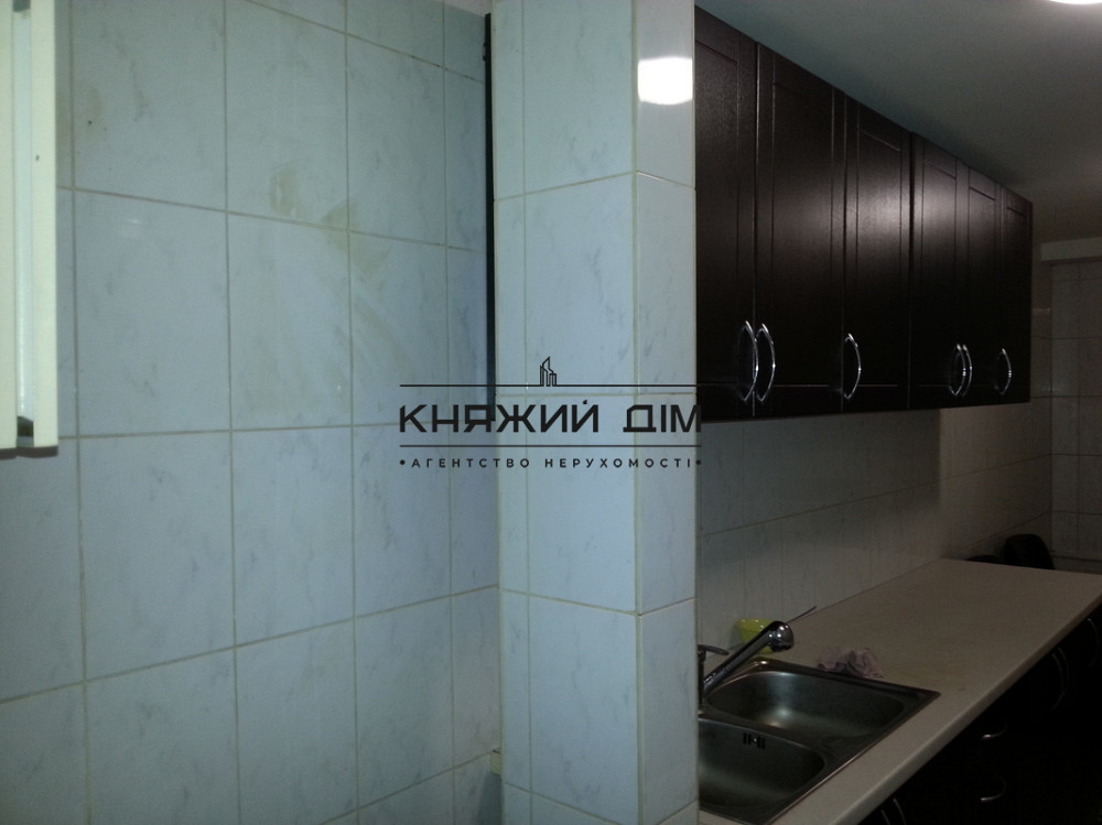 Оренда офісне приміщення на Межигорская ул. поверх - 1/4 Київ - фото 3