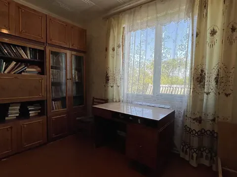 Продаж 2-поверховий   128 кв.м 4 кімн. на вул. Горіхова 23  - фото 3