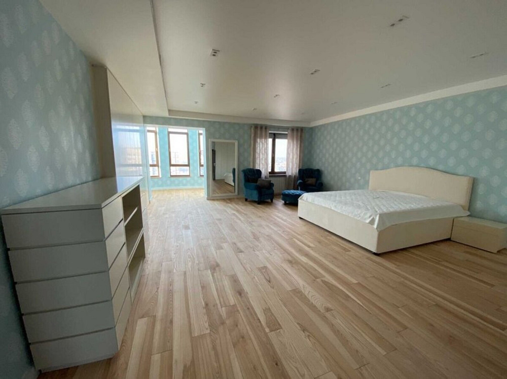 Продаж Квартира 4-кімнатна, 11/13 поверх на Володимира Івасюка просп. (Героїв Сталінграда), 6 Київ - фото 2