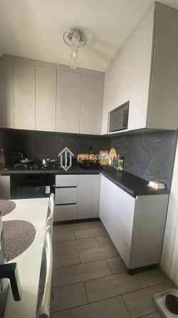 Продаж Квартира 2-кімнатна, 9/9 поверх на Ореста Левицького вул., д. 4 Киев