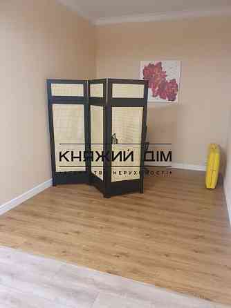 Оренда офісне приміщення на Архитектора Городецкого ул. поверх - 1/7 Kiev