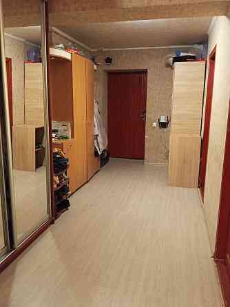 Продаж Квартира 3-кімнатна, 17/19 поверх на Полярна вул., д. 8е Киев