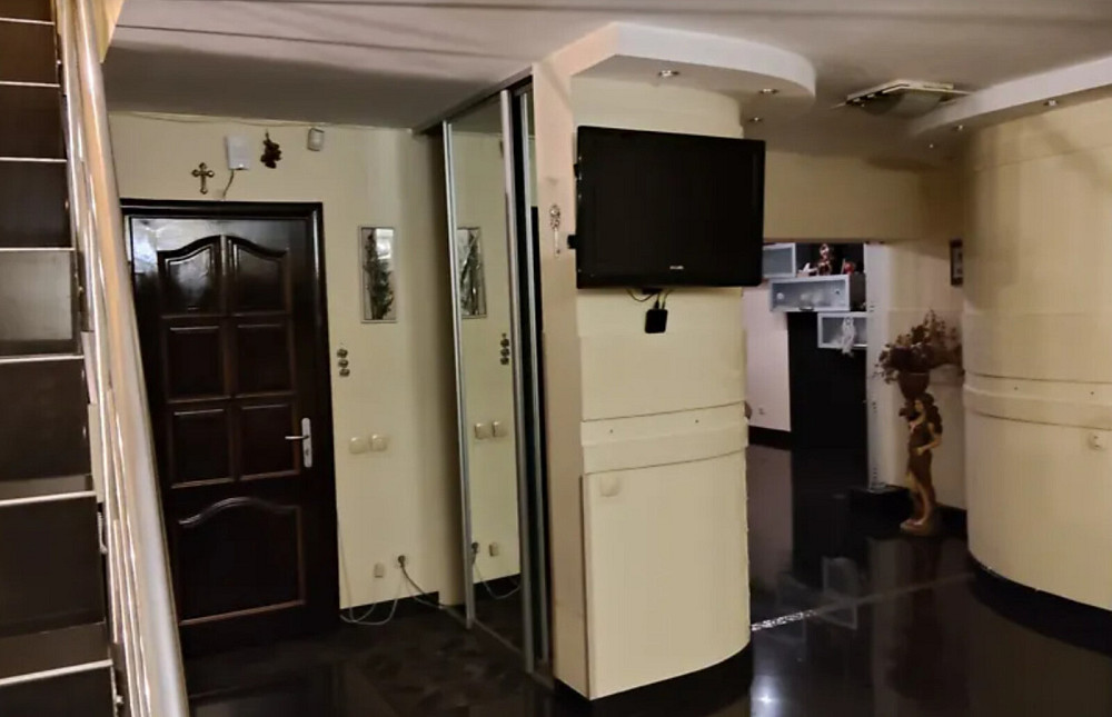 Продаж Квартира 6-кімнатна, 5/5 поверх Тернополь - изображение 2