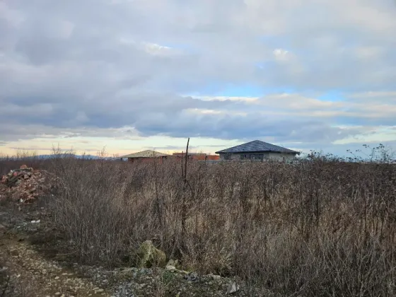 Продаж земельної ділянки Для будівництва приватного житлового будинку площа 6.3 сот Садова Сторожниця