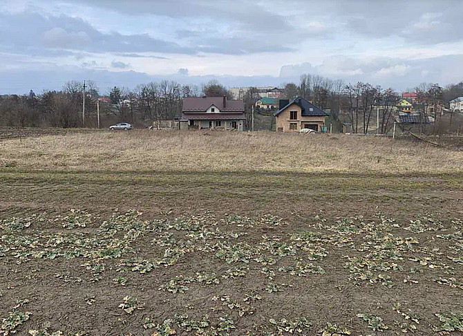 Продаж земельної ділянки під житлову забудову на вул. Княгині Ольги, площа 12 соток  - фото 1