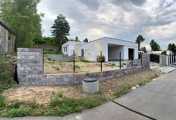 Продаж Будинок 3-кімнатний на Молодежная ул. Гореничі