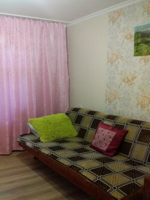 Оренда Квартира 1-кімнатна, 1/9 поверх на улица Радужная, д.13 Киев - изображение 2