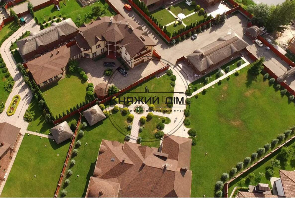 БЕЗ КОМІСІЇ Шикарний будинок в Козині на березі річки. № 139341 Козин (МИРОНІВСЬКИЙ район) - фото 2