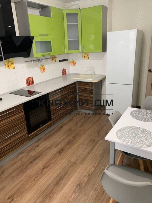 Оренда Квартира 1-кімнатна, 17/25 поверх на Драгоманова ул. Киев - изображение 2