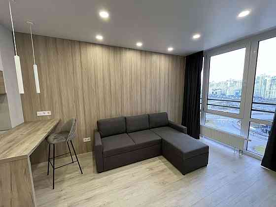 Оренда Квартира 1-кімнатна, 5/25 поверх на Дніпровская набережна, 20а Kiev