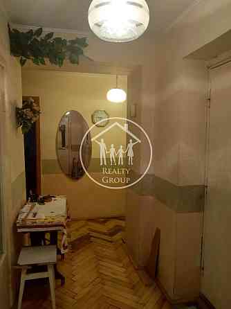 Продаж Квартира 3-кімнатна, 1/9 поверх на Варшавська, 68 L'viv