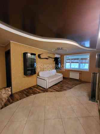 Продаж Квартира 5-кімнатна, 2/5 поверх на вул. Жасминовий Kharkiv