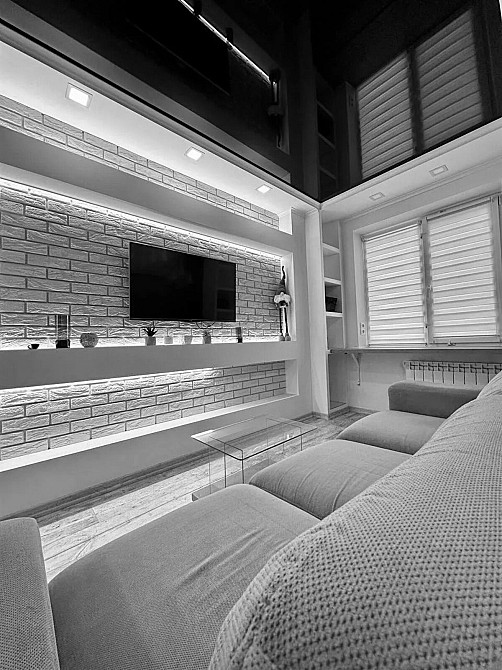 Продаж Квартира 3-кімнатна, 2/9 поверх на Малиновского Маршала ул., 12 Дніпро - фото 3