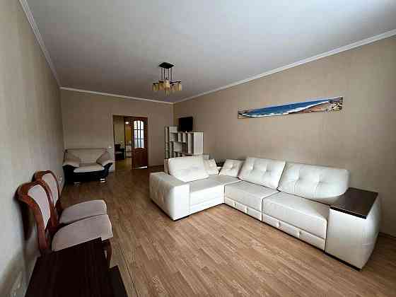 Продаж Квартира 3-кімнатна, 16/25 поверх на Голосіївська вул., д. 13 Kiev