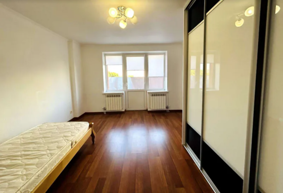 Продаж 4к квартири 120.1 кв. м на вул. 15-го Квітня Тернопіль
