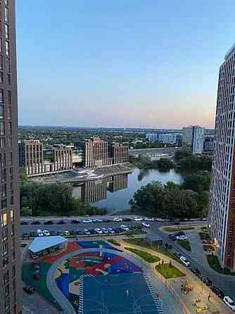 Продаж Квартира 1-кімнатна, 16/25 поверх на Дніпровська набережна, 18А Київ