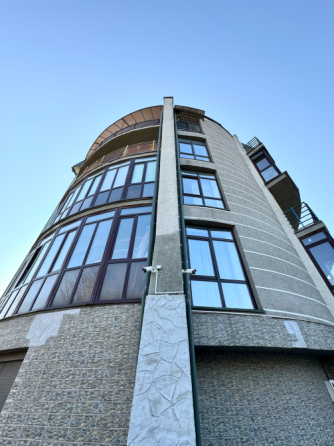 For sale 3-room Apartment 111.8 sq.m Незалежності 2 Ivano-Frankivs'k