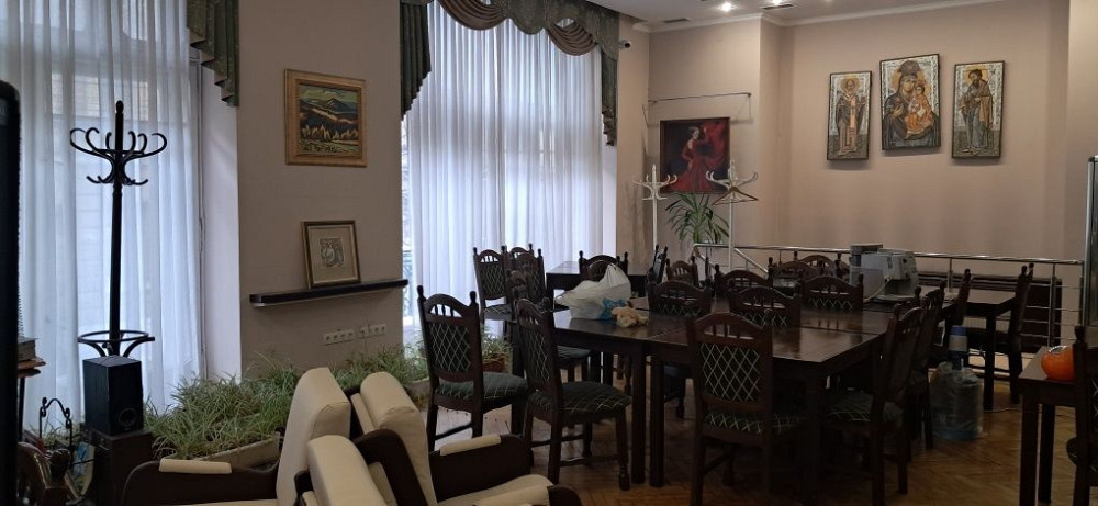 Оренда офісне приміщення на вул. Князя Романа приміщень - 1, поверх - 2/5 Львів - фото 1