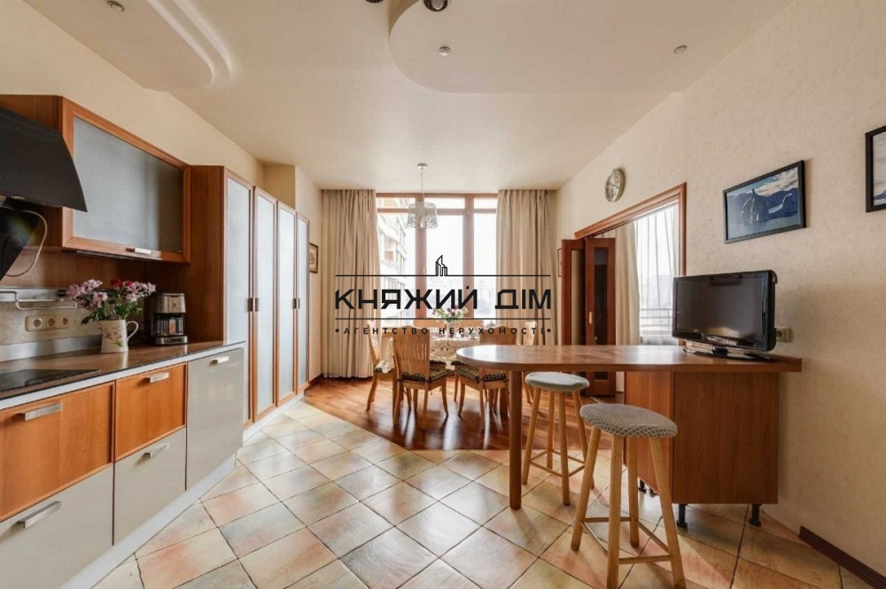 Продаж 5к Квартира 300 кв.м Жилянская ул. Київ - фото 5