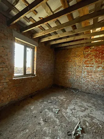 Продаж 2-поверховий   250 кв.м  на вул. Садова 2  - фото 1