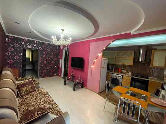 Продаж Квартира 2-кімнатна, 5/5 поверх на Генерала Алмазова вул., д. 9 Киев