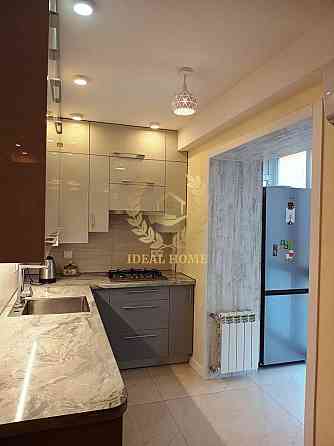 Продаж Квартира 3-кімнатна, 3/9 поверх на Артиллерийский пер., 5А Kiev