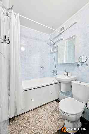 Оренда Квартира 1-кімнатна, 3/5 поверх на Макіївська, 6 Київ