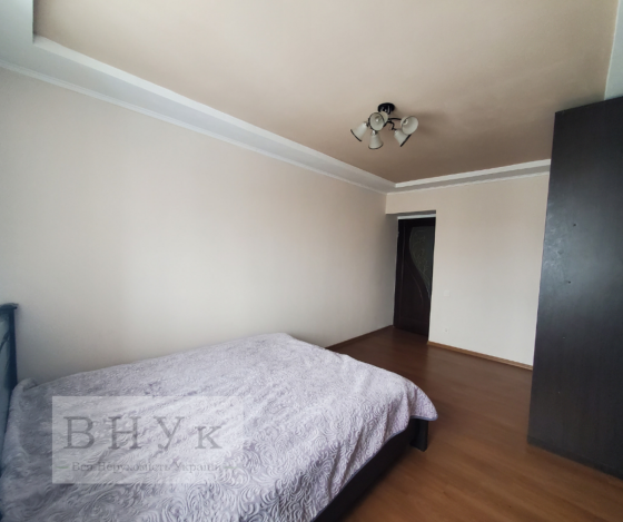 Продаж Квартира 2-кімнатна, 8/10 поверх на Яреми Ternopil'